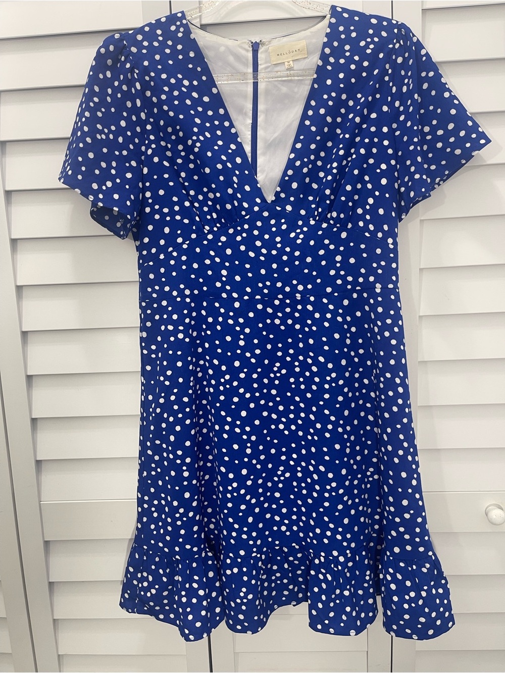 Melloday Blue Polka Dot V-Neck Ruffle Hem Dress Size M